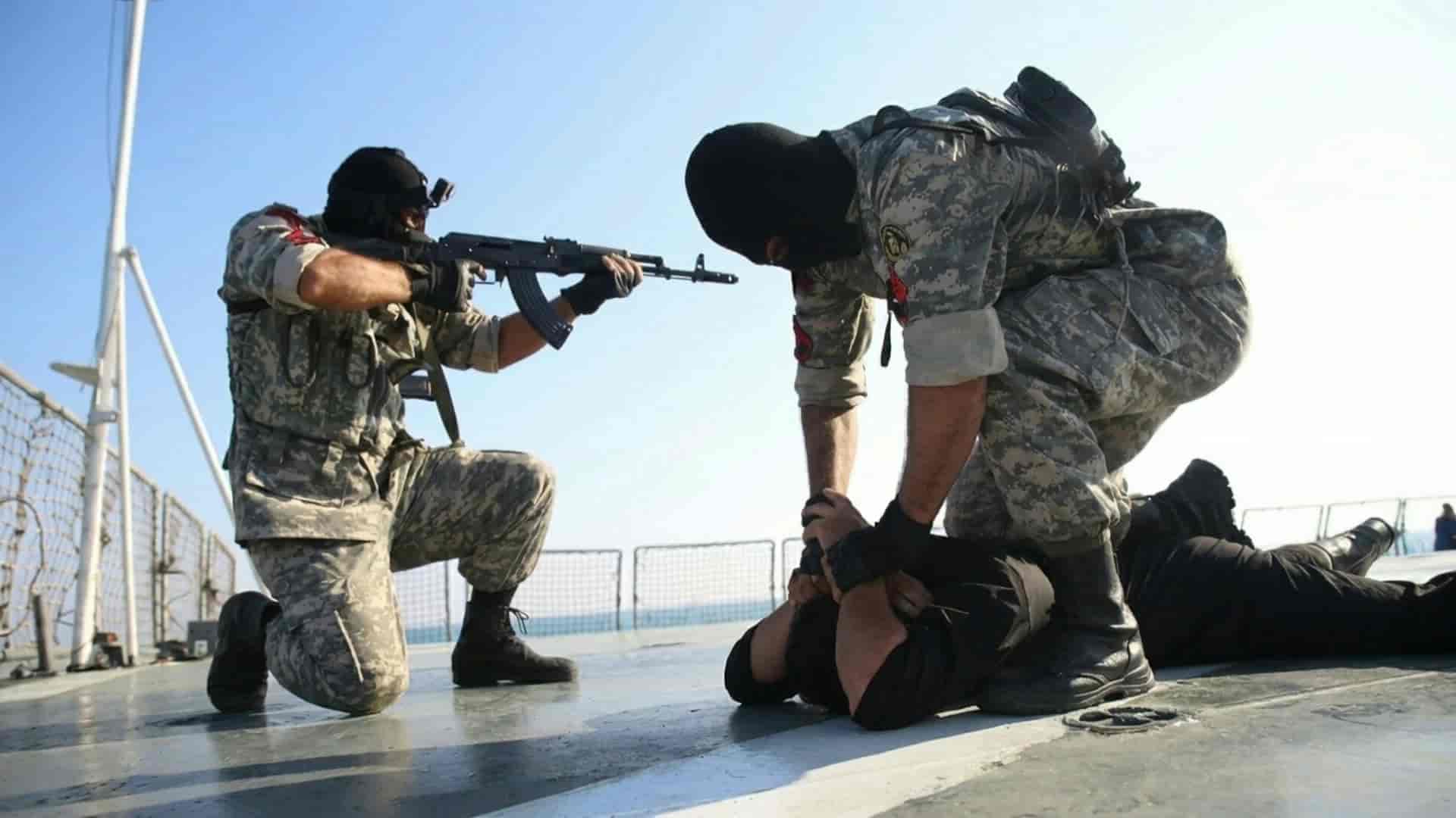 اسیر گرفتن سربازان 